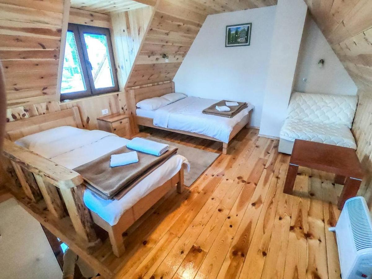 Bungalows Ivan 자블야크 외부 사진